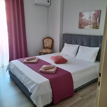 Villys Apartment Kalamata Ngoại thất bức ảnh