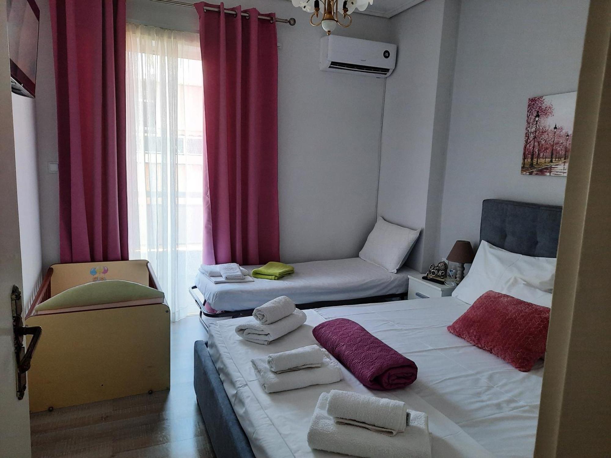 Villys Apartment Kalamata Ngoại thất bức ảnh